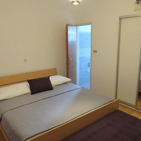 Apartmani Mm Starigrad Paklenica Dış mekan fotoğraf